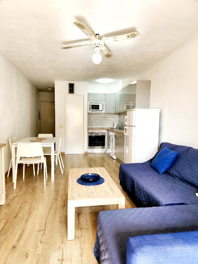 Lovely 1 Bed Apartment In Castle Harbour C108 Los Cristianos  Kültér fotó