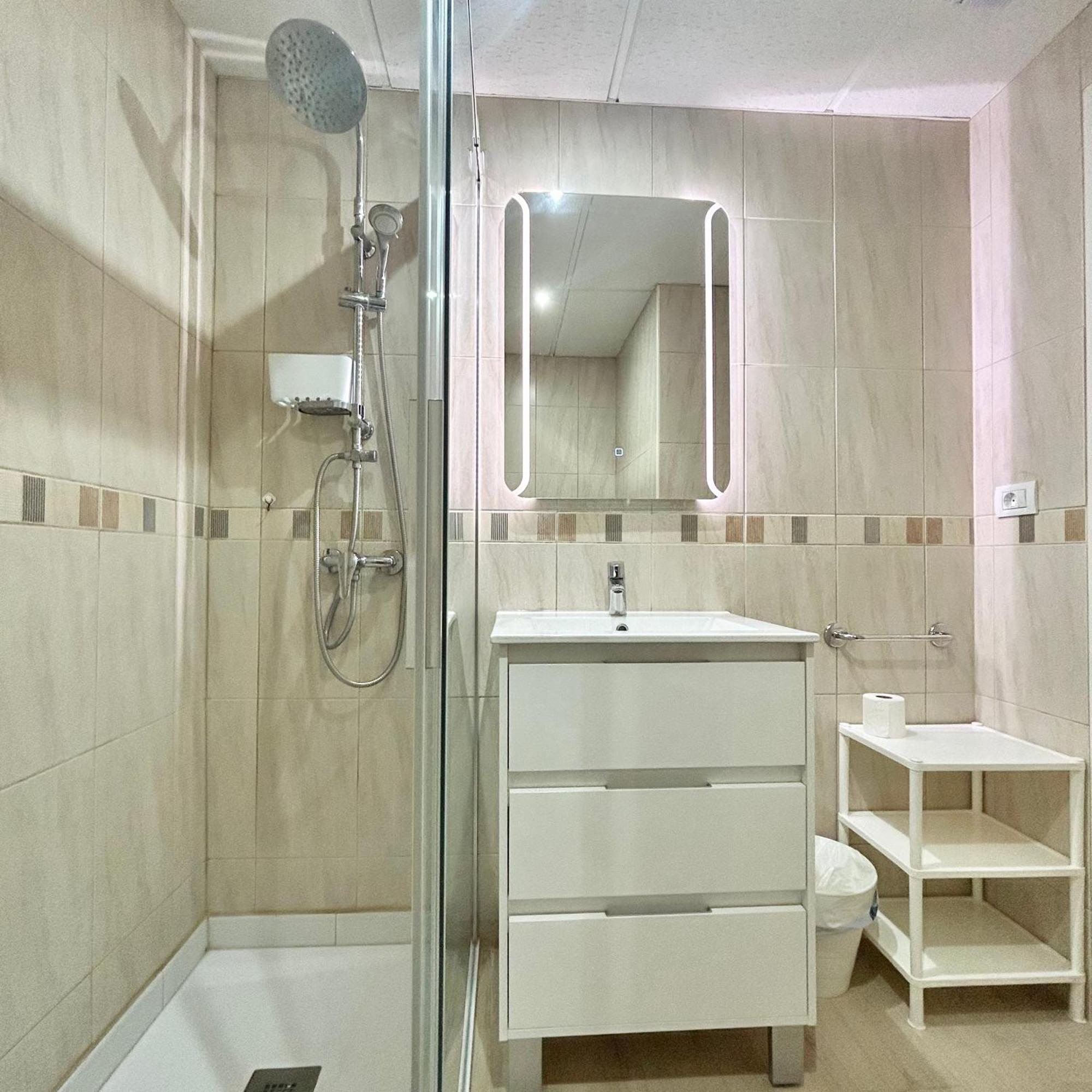 Lovely 1 Bed Apartment In Castle Harbour C108 Los Cristianos  Kültér fotó