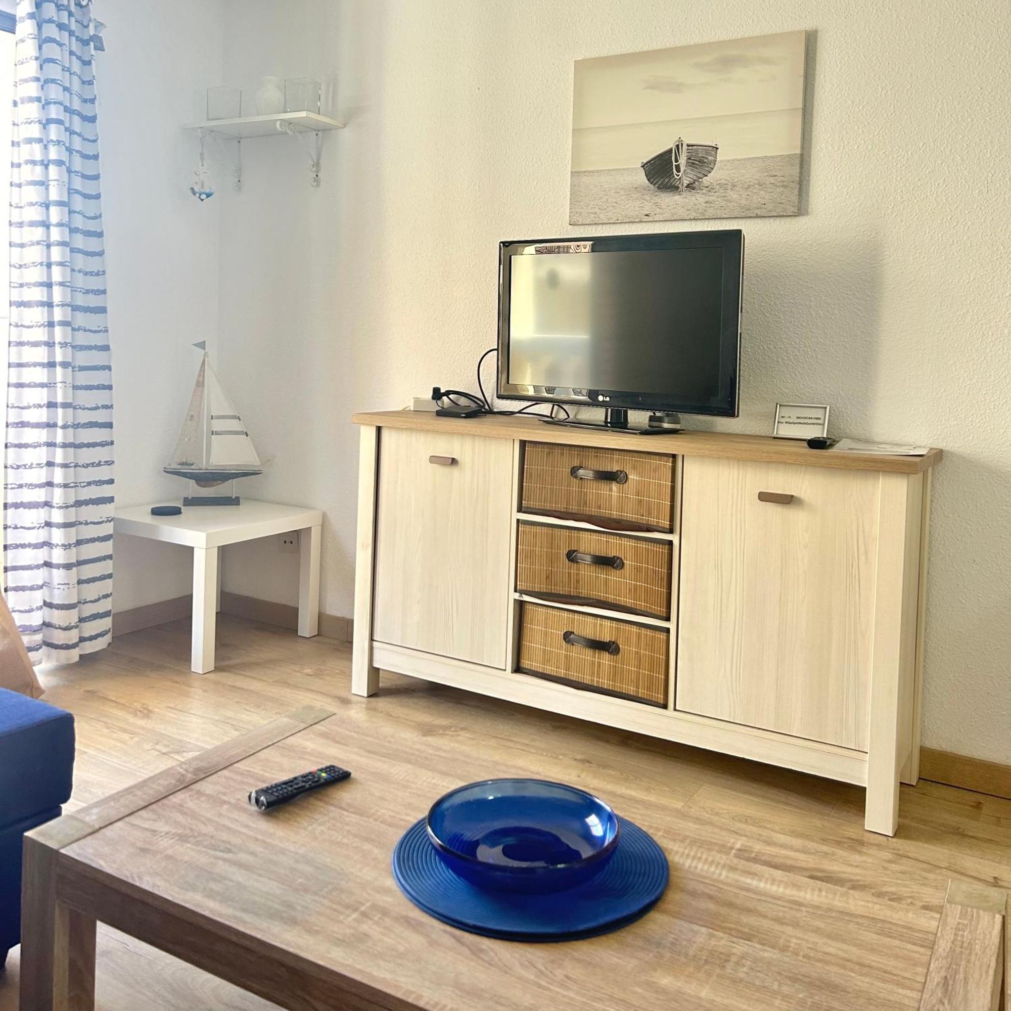 Lovely 1 Bed Apartment In Castle Harbour C108 Los Cristianos  Kültér fotó